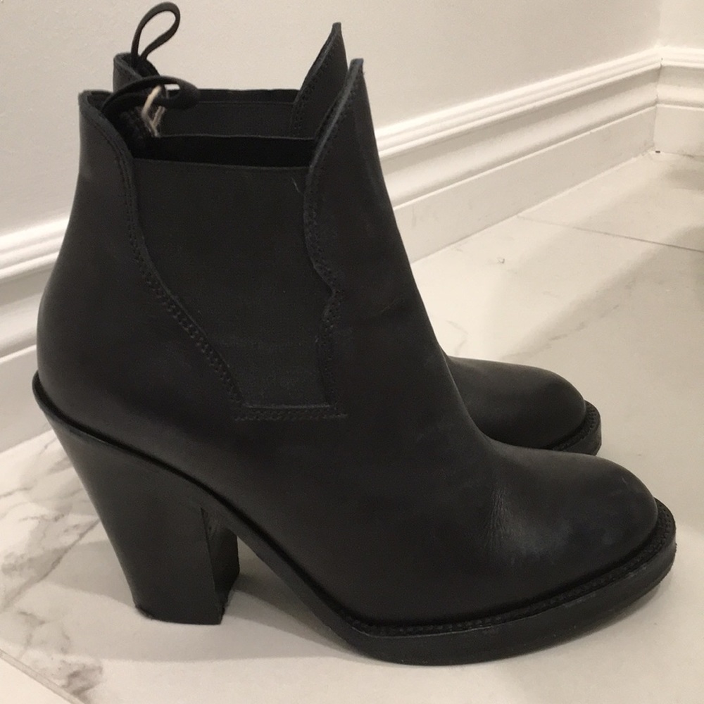 ACNE | Black Leather Star Booties Size 38